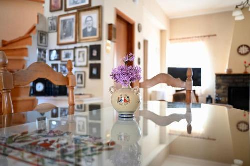 Tripi Villa | The Teacher's House