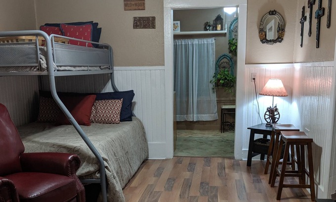 Bacliff Cottage | The Tejas "Texas Cottage"