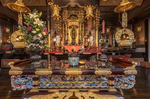 Nara House | The temple - Houjuji -