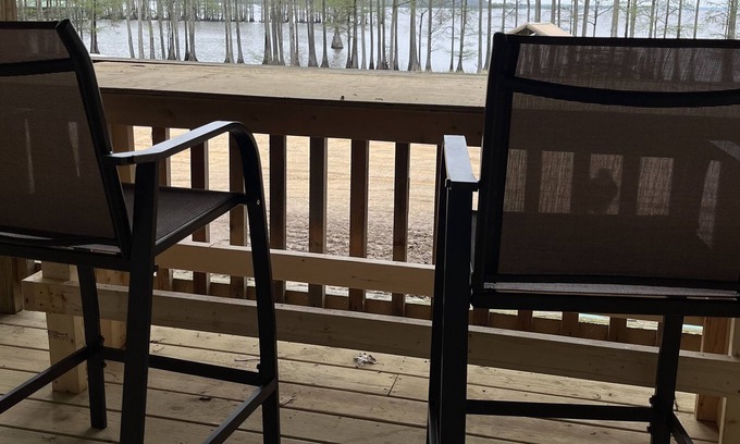 Karnack Cabin | The Texas Rig - Cabin on Caddo Lake