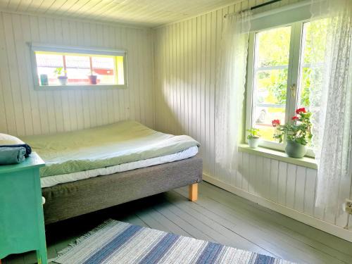 Ucklum House | The Thistle Inn - Eko Farmstay