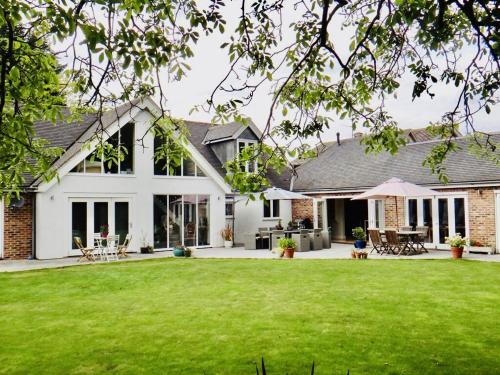 Hemingford Grey House | The Thorpe Guesthouse