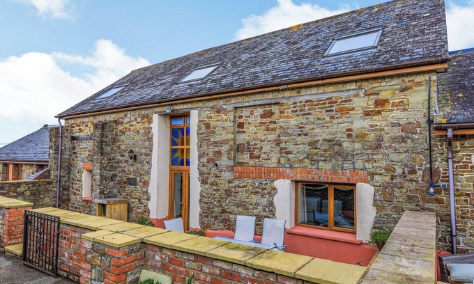 Westleigh Cottage | The Threshing Barn - UK35754