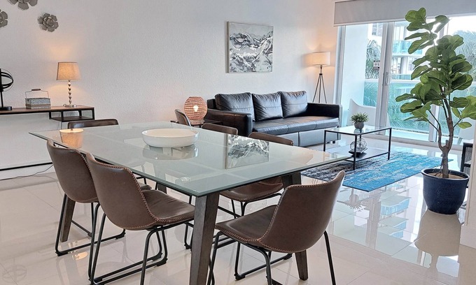 Hollywood South Central Beach Apartment | THE TIDES - 4th Floor (U) - 1 bedroom