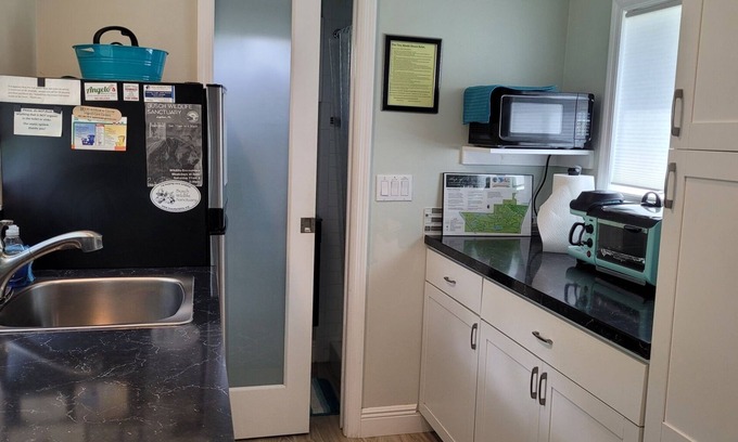 Jupiter Farms House | The Tiny Abode - 200 sq. ft. of private house offering all needed for your stay.