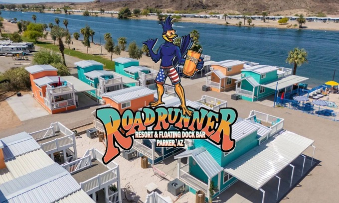 Parker Strip House | The Tipsy Mermaid, River Views! Roadrunner Resort