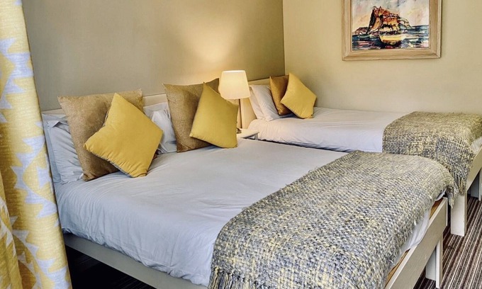Thomastown Bed & Breakfast | The Tower House B&B