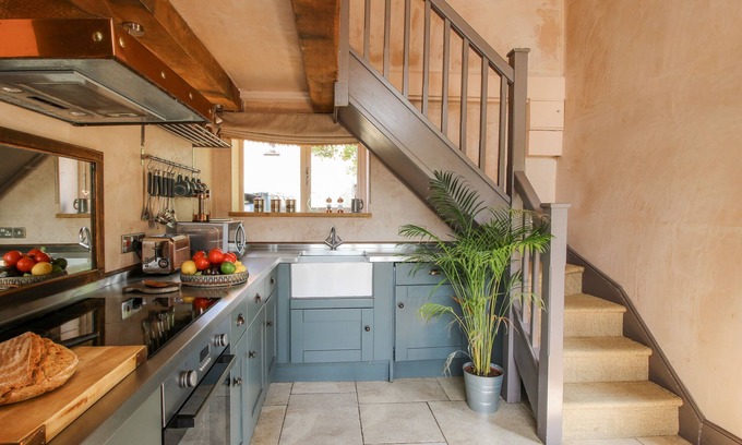 Wollerton Cottage | The Tractor Shed