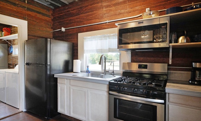 Weatherford Villa | The Trailway House- Equestrian Friendly