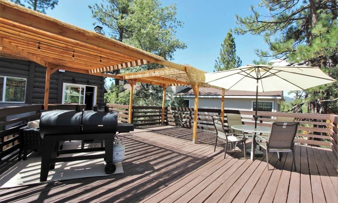 Big Bear Lake Cabin | The Train Getaway