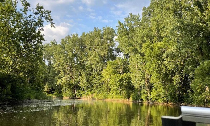Chambly Apartment | The Tropical Refuge| Waterfront appartment (Chambly)
