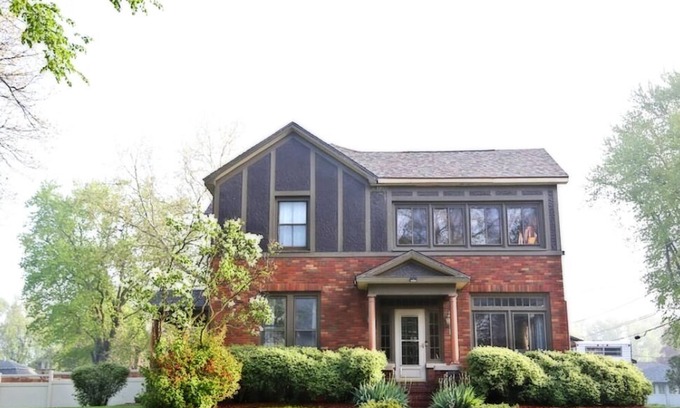 Oskaloosa House | The Tudor; Pool, Fire Pit, Patio, Near Hiking and Bike Trails; Bike Rental near.