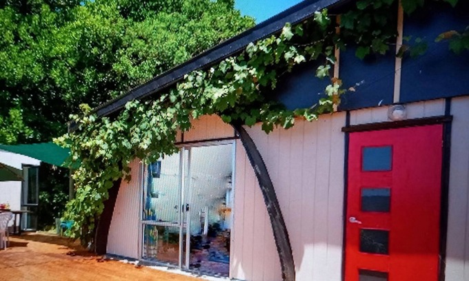 Rawene House | The Tunnel House - Water views & family escape in a historic harbour village