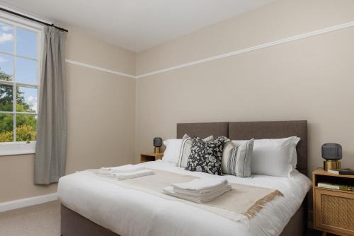 Ebford Bed & Breakfast | The Turf
