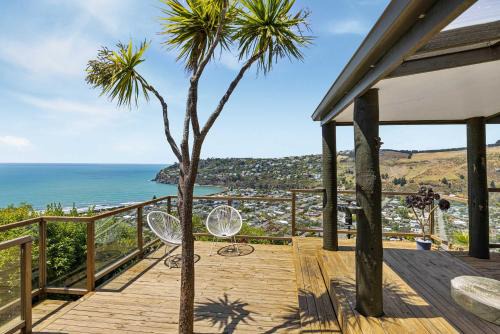 Sumner House | The Ultimate Cecil Wood Stay - Hot Tub BBQ & Views