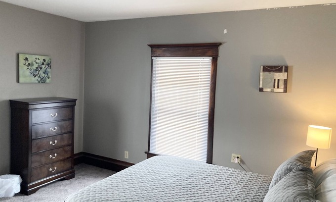 Bloomington Apartment | The Upper Main Stay!