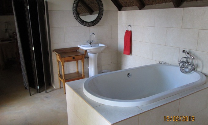 Modimolle Cottage | The Upper Room inside Koro Creek Golf Estate