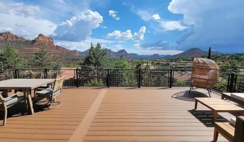 Uptown Sedona Villa | The Uptown ViewHouse - BIG RedRock views, HotTub