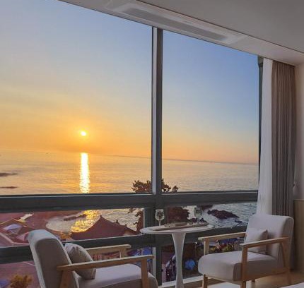 Buk-gu Hotel | The Van Hotel