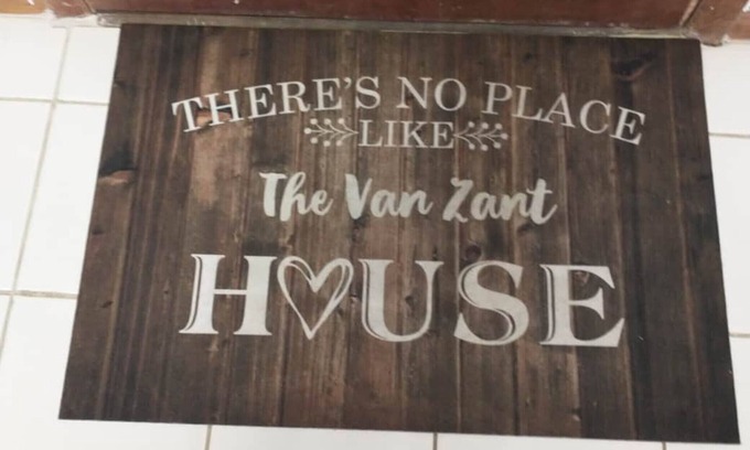 Jacksonville Apartment | The Van Zant House