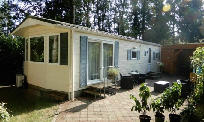Municipality of Epe Ski Chalet | The Veluwe Flirt: cozy chalet with infrared sauna.