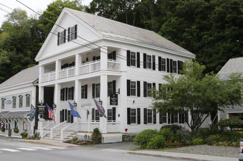 Wilmington Hotel | The Vermont House