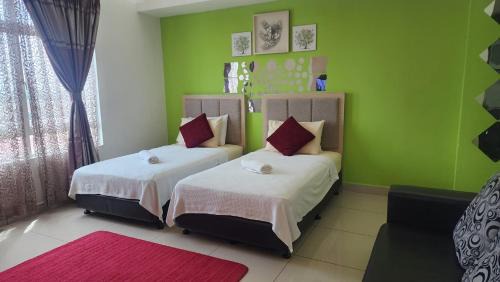 Wakaf Che Yeh Apartment | The Viana Apartment IV