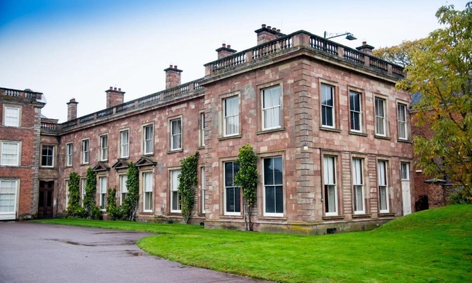 Weston Under Lizard House | The Victorian Wing
