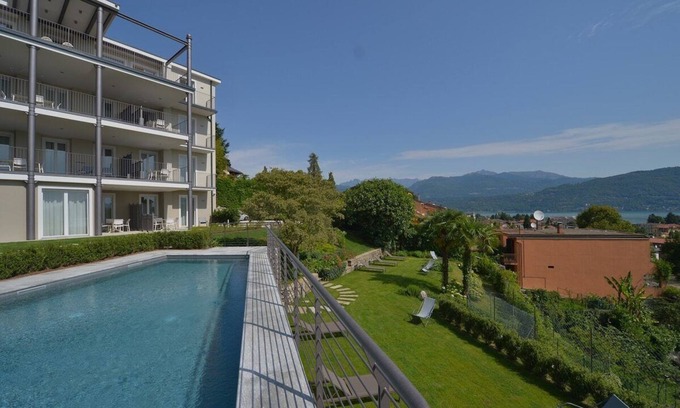 Baveno Apartment | The View-Earth: design apt. with lake view