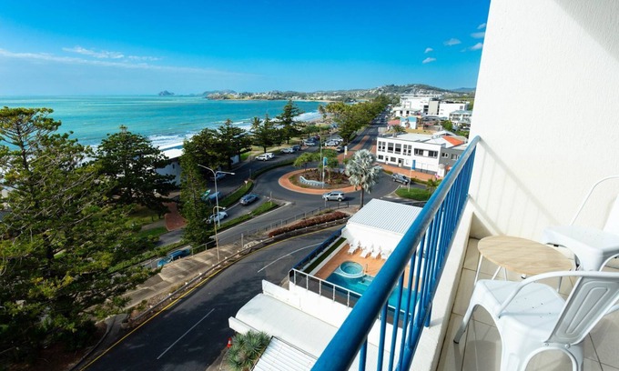 Yeppoon Apartment | The View is Never-Ending!