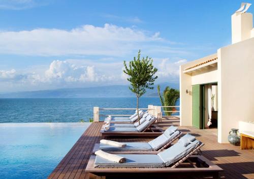 Amfilochia Villa | The Villa Amalia