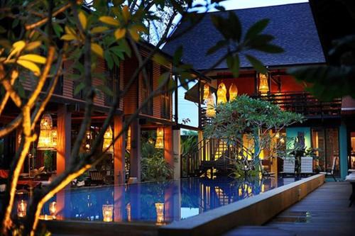 Santubong Hotel | The Village House