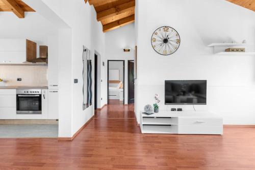 Fiorini Apartment | The Village