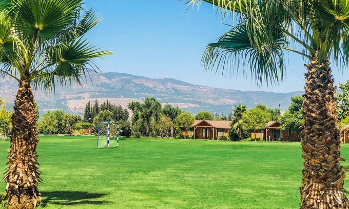 Sde Nehemia Hotel | The Village – Jordan Riverside TravelHotel