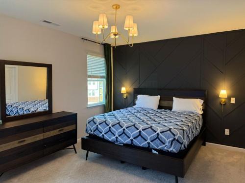 Durham House | The Villas Xanadu Brand New near RDU Airport with Heated Indoor Pool Gym