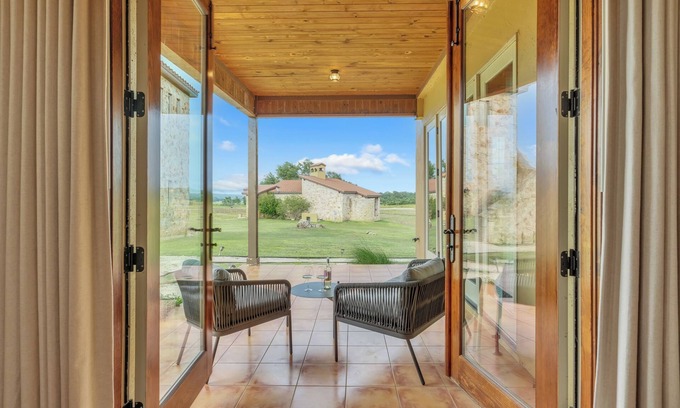 Florence Resort | The Vineyard at Florence