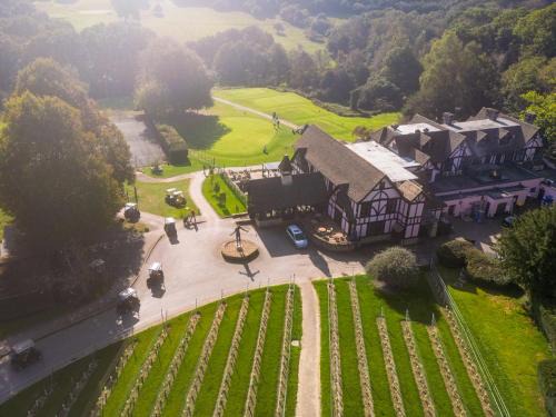 Nuthurst House | The Vineyard Hotel in Horsham, Near Gatwick Airport
