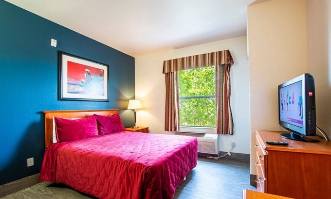 Sierra Vista Apartment | The Vistas 119 Modern studio with full kitchen 1st floor great location