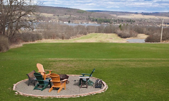 Bradford House | The Wander-Inn, Located in The Finger Lakes Region
