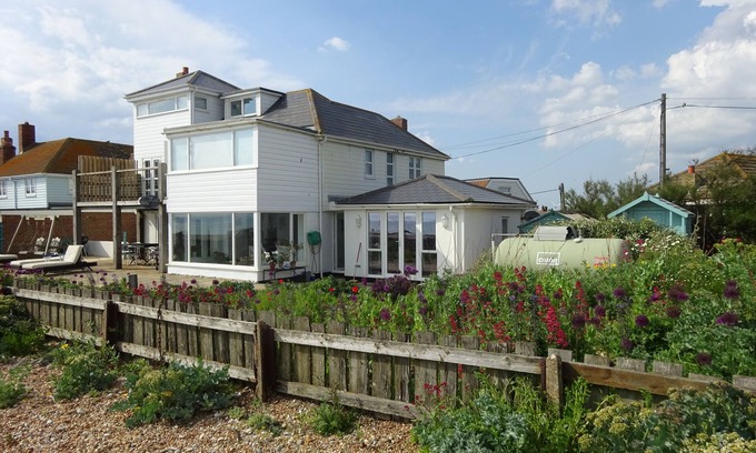 Camber House | The Watchhouse at Camber Sands,absolute beach front property.