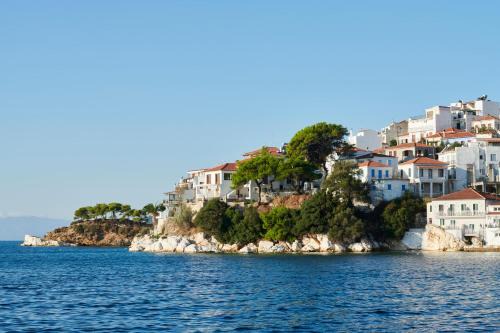 Skiathos Apartment | The Water