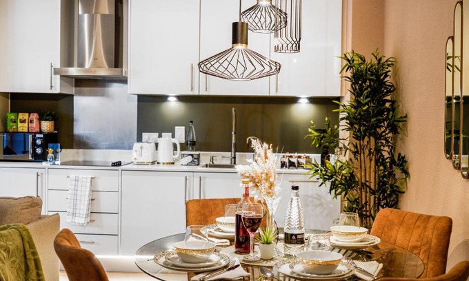 Maidstone Apartment | The WaterHouse Avenue by Kandara 5 Star City Home in Maidstone