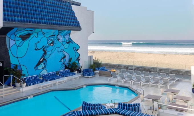 Mission Beach Hotel | The Wayfarer San Diego