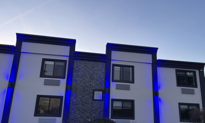 Wayne Hotel | The Wayne Inn