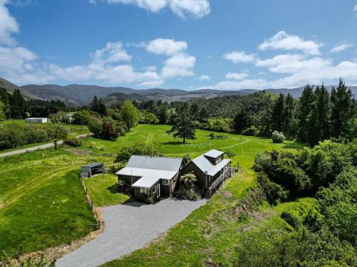 Waimakariri District House | The Wee Glen - Peaceful Country Retreat 2 bed