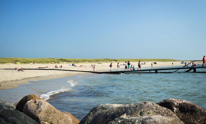 Blavand Strand House | The well-equipped apartment is located in the best part of Blåvand.