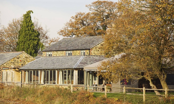 Byworth Hotel | The Welldiggers Arms