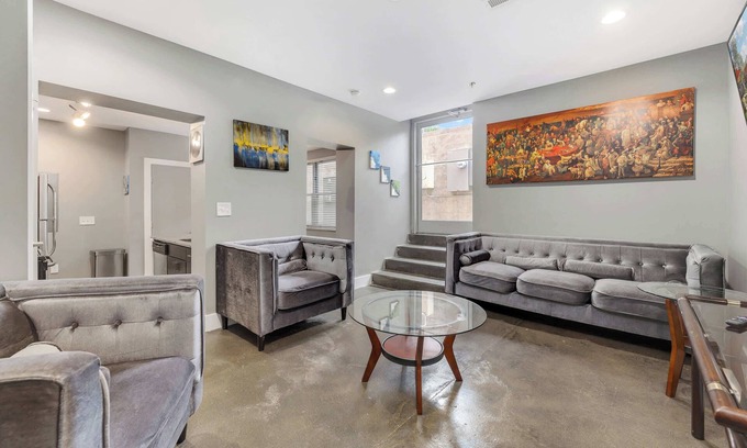 Roanoke Apartment | The West End Flats Su