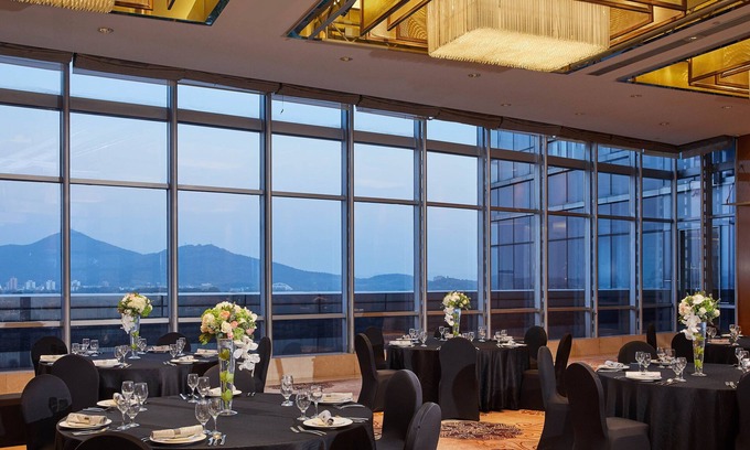 Gu Lou Hotel | The Westin Nanjing Xuanwu Lake