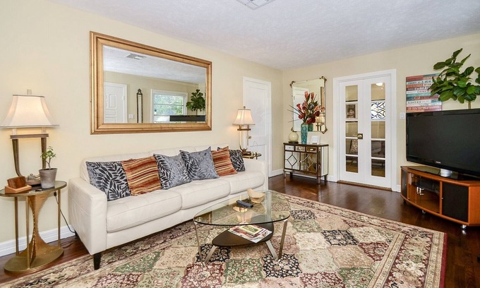Spring Branch East House | The Westview Home Away From Home